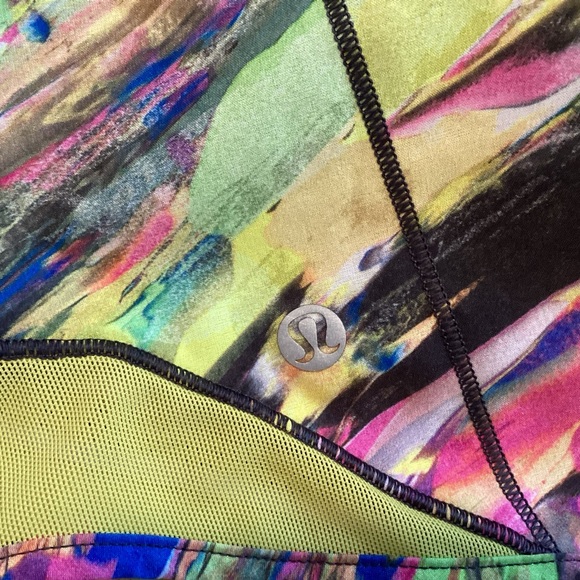 Lululemon Shorts Size 6 Tall. B7 - Picture 4 of 6